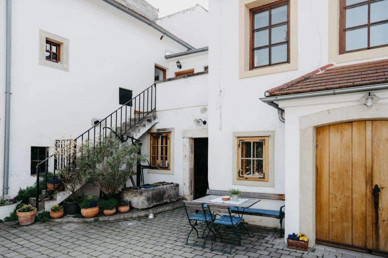 Wohnatelier Im Bioweingut Apartment *