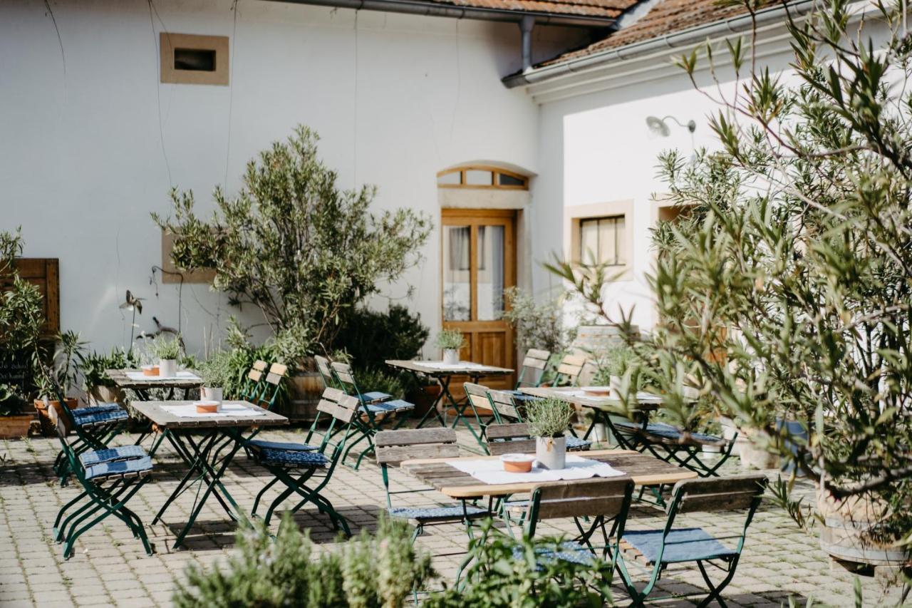 Apartment Wohnatelier Im Bioweingut Rust